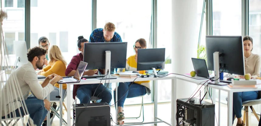 How much does it cost to hire a front-developer developer?